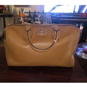 MICHAEL KORS NEW WITHOUT TAGS HANDBAG/PURSE